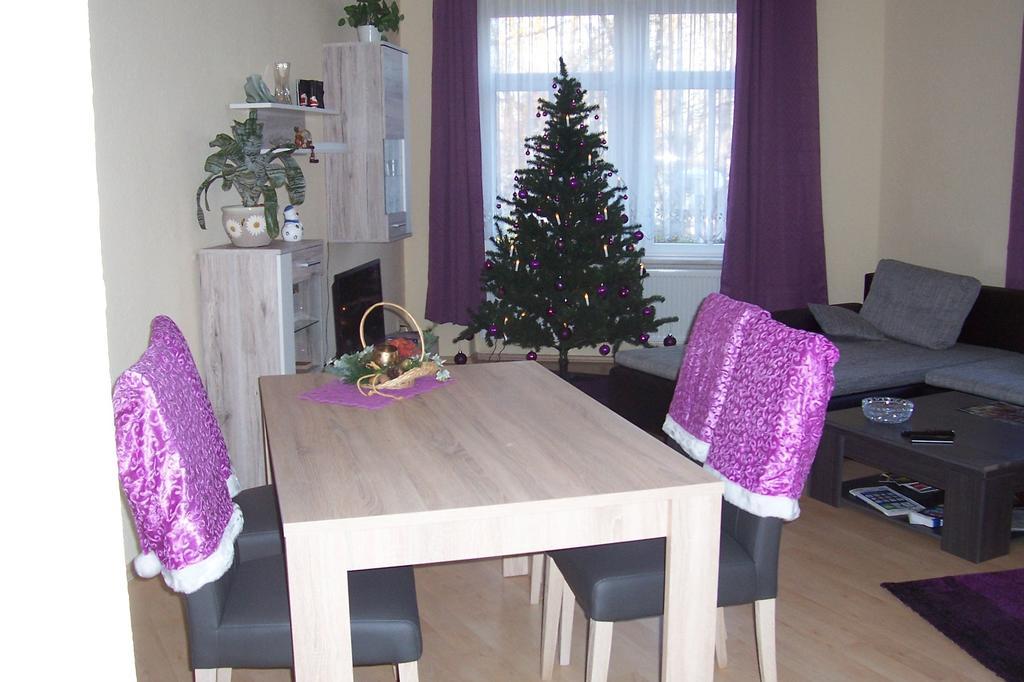 Ferienwohnung Am Schunckpark Dresden Room photo